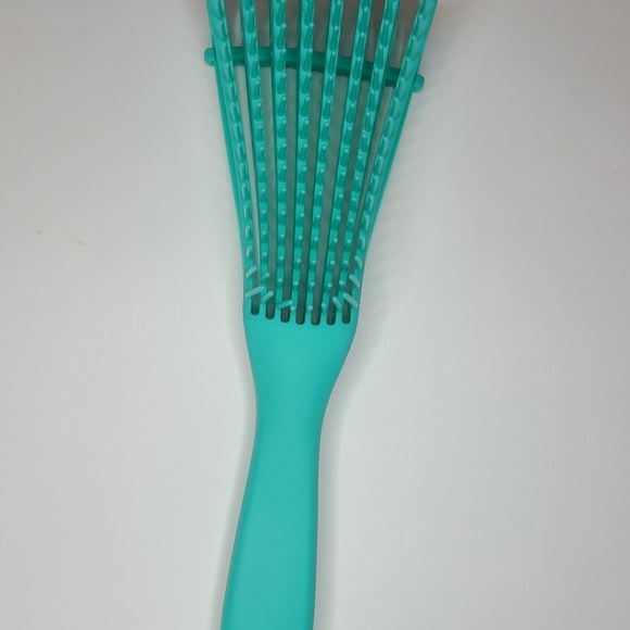 Detangling Hair Brush Hair detangling brush for easy detangler - Picture 5 of 6